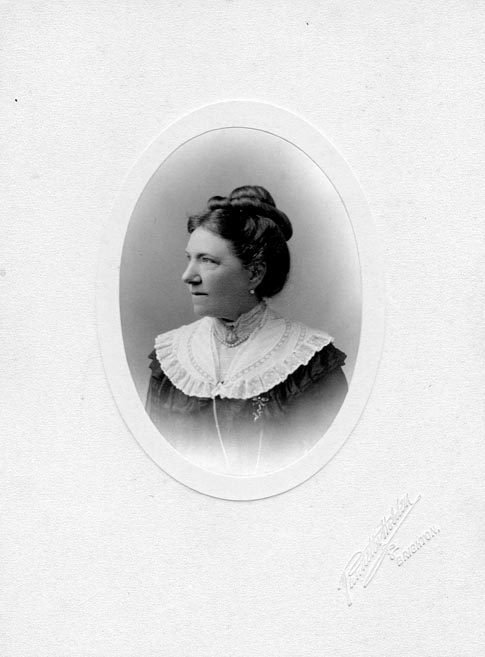 Edith Blanche Pringle Jauncey (c. 1890)