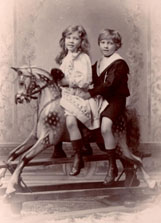 Eleanor and Jack Jauncey on Riding Horse (Brighton, c. 1896)