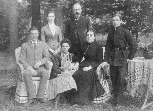 The Plaoutine Family in 1888